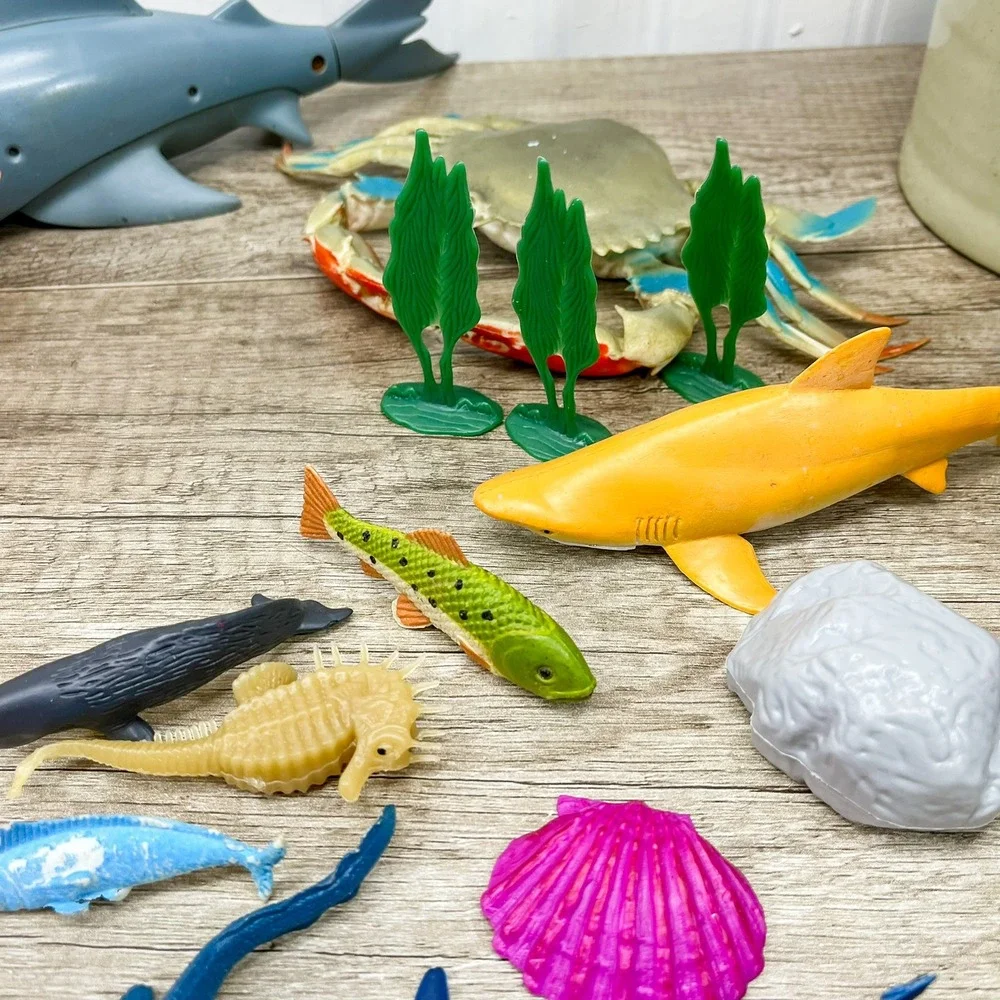 Sea Creature Toy Lot Sharks Whale Octopus Crab Fish Plastic Figures